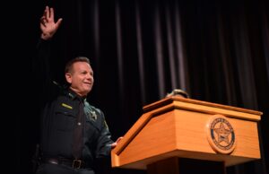 Broward Sheriff Israel At Deerfield Beach Fire Rescue Squad Today Keeping Kids Safe!