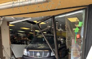 BREAKING NEWS-UPDATED-Driving While Old-Deerfield Beach Beachcomber Has New Drive Thru!