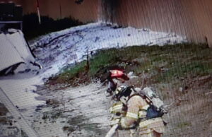 Breaking News – Fuel Tanker Rollover Accident With Large Spill Deerfield Beach I-95 And Sample