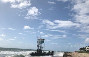 ABONDON SHIP-DEERFIELD BEACH DFB REEF PROJECT GROUNDED