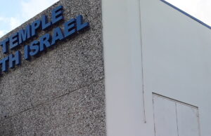 DEERFIELD BEACH SYNAGOGE HAS WINDOWS BROKEN