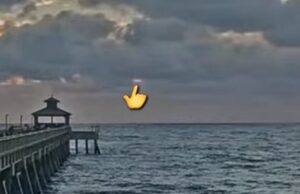 UFO HUNTER DONNIE BROOKE SAYS DEERFIELD PIER CAM CAUGHT VIDEO OF UFO’S-MOST POPULAR STORY OF THE YEAR