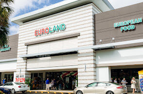 DIRTY IN DEERFIELD EUROLAND SUPERMARKET LIVE AND DEAD ROACHES DIRTY HANDS FOUND AND MORE